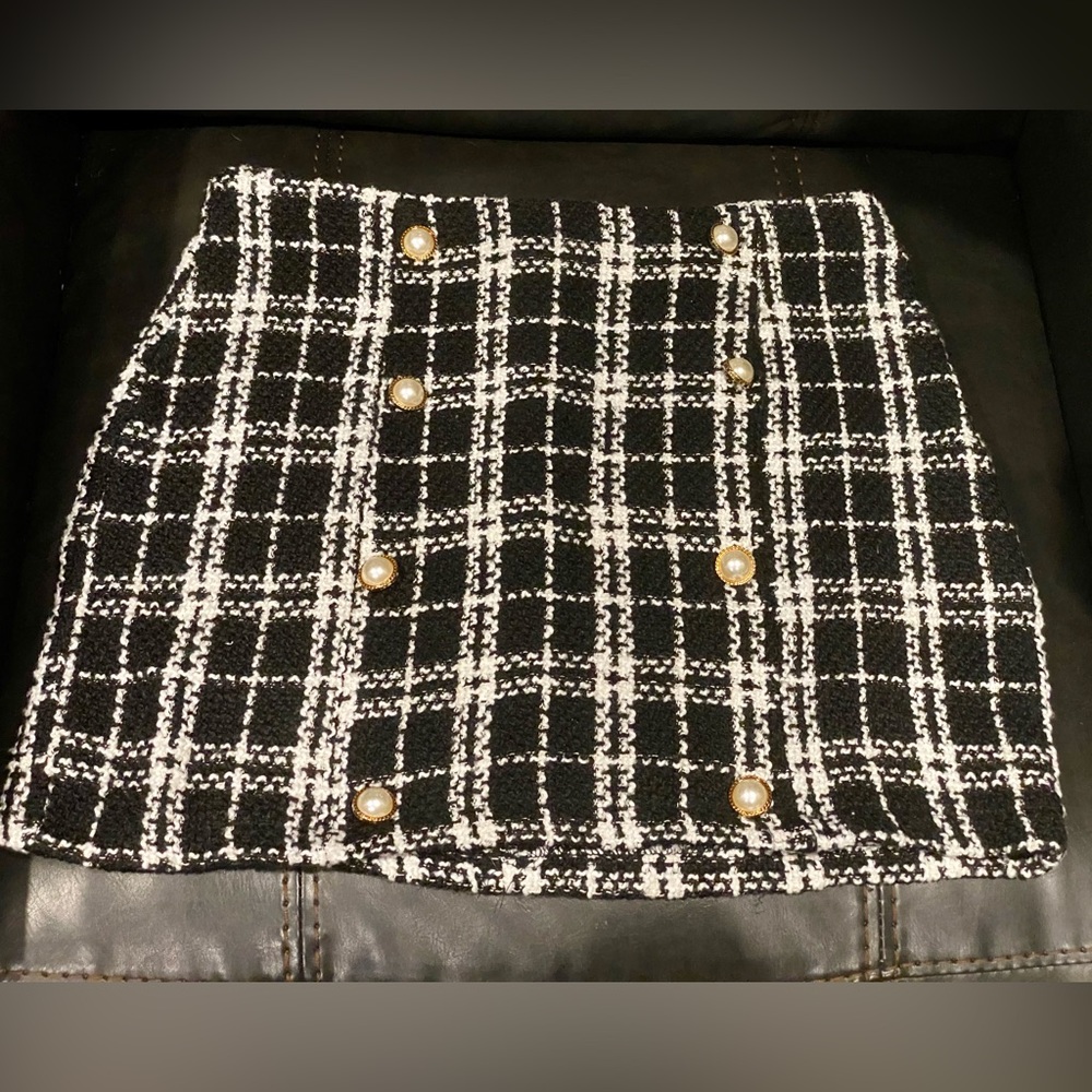 Shein mini skirt size L
